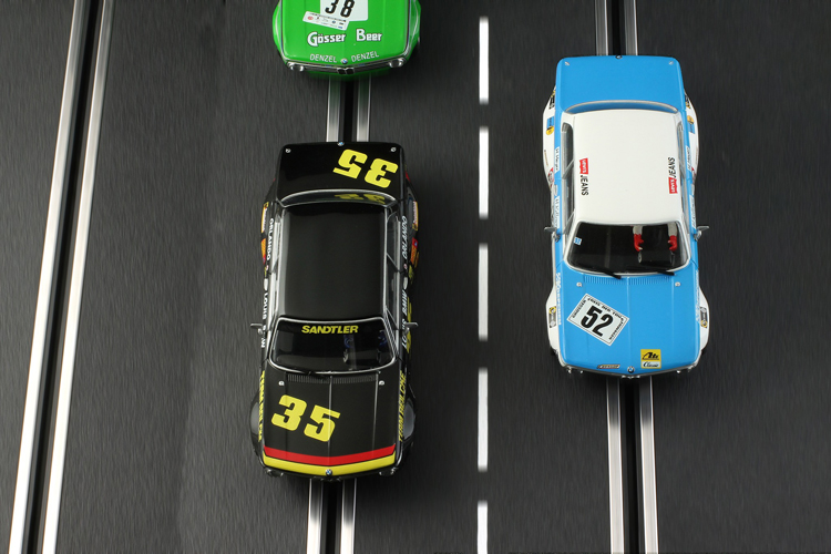 RevoSlot BMW 2002 - Team Beilcken # 35